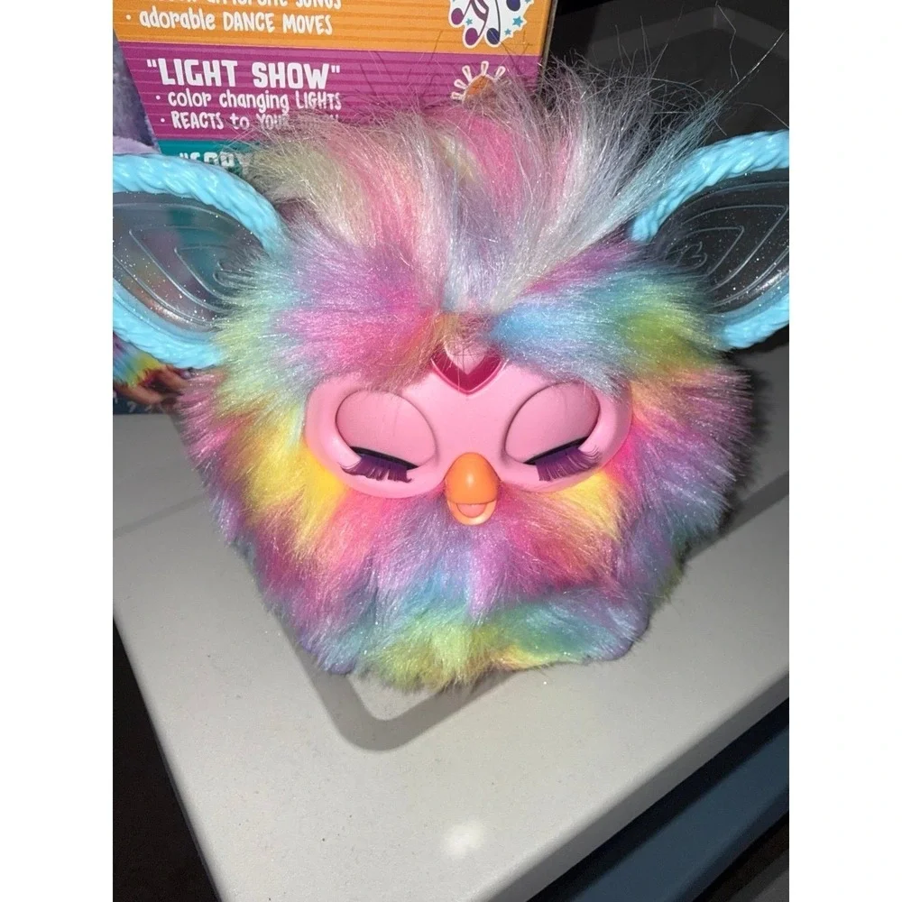 Furby‎